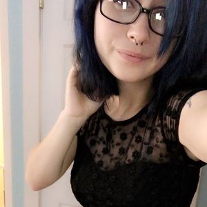 Meet your Posher, Ashlei